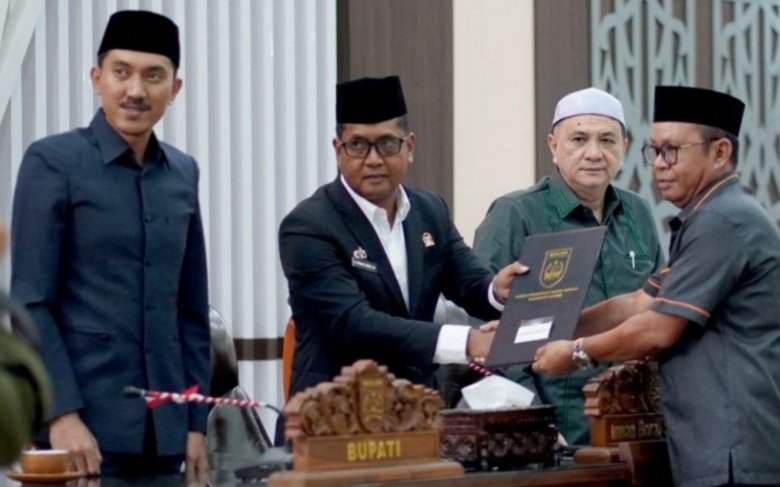 Rapat Paripurna DPRD Banjar sahkan Raperda Pengelolaan Sampah
